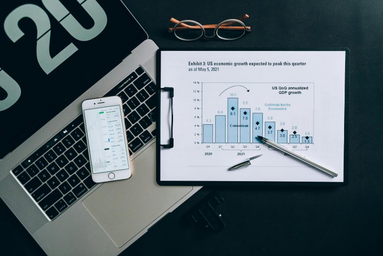 How Artificial Intelligence Is Revolutionizing Investment Strategies